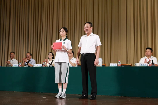 640 (28).png 640 (28).png